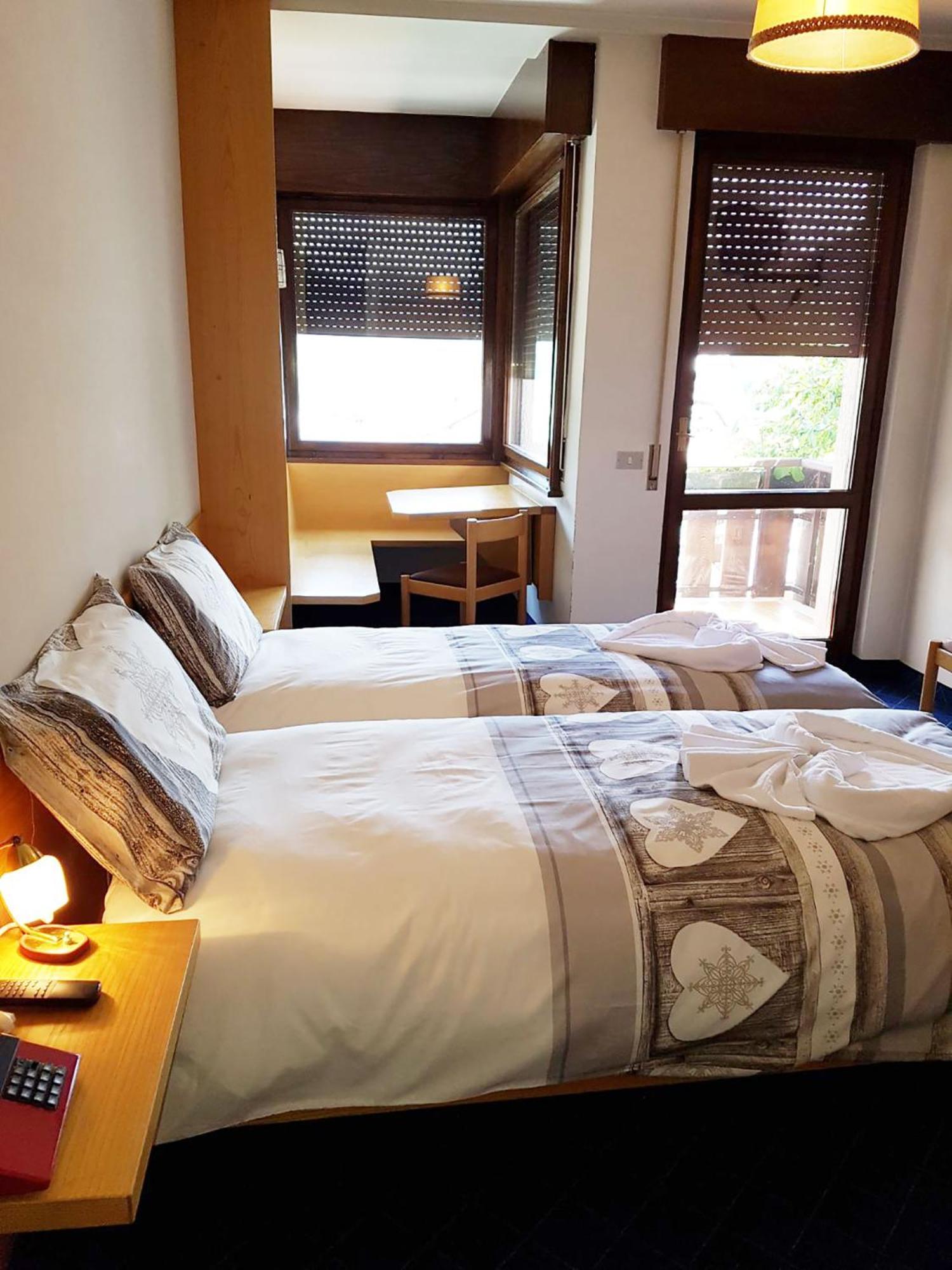 Albergo Posta Colle Santa Lucia Szoba fotó