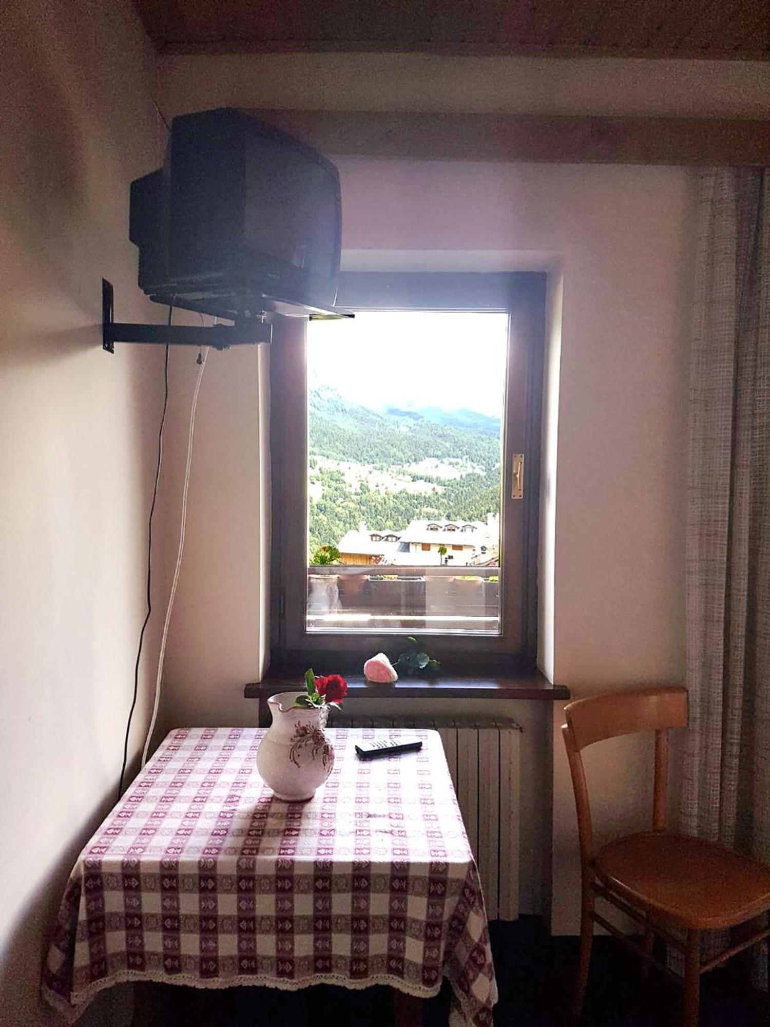 Albergo Posta Colle Santa Lucia Szoba fotó